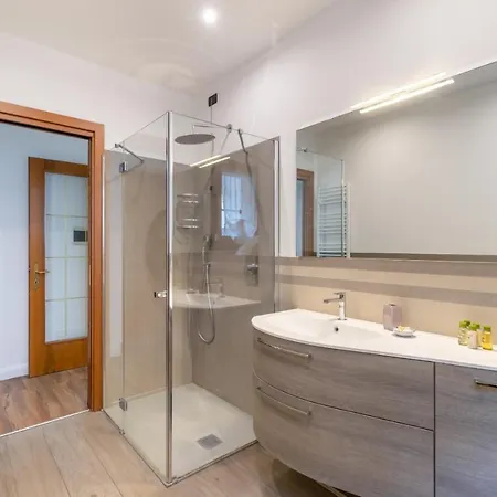 Lejlighed Pet-friendly & Modern With Garden