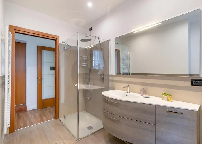 아파트 Pet-friendly & Modern With Garden